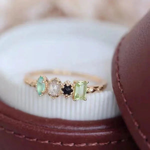 Personalized Multiple Stones Grandma Mom Family Ring Vintage Milgrain Ring